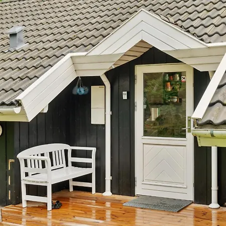 2 Bedroom Beautiful In Samso Сasa de vacaciones Ballen (Samso)