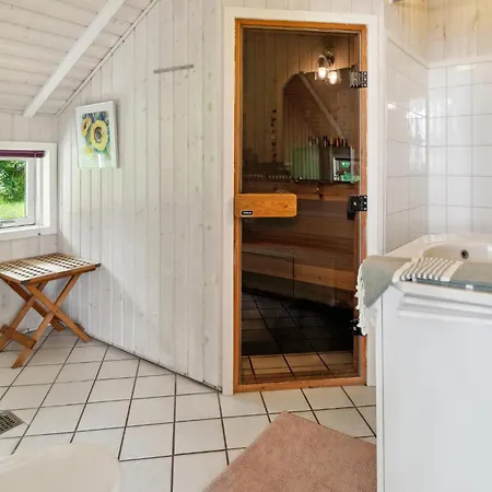 Сasa de vacaciones 2 Bedroom Beautiful In Samso *